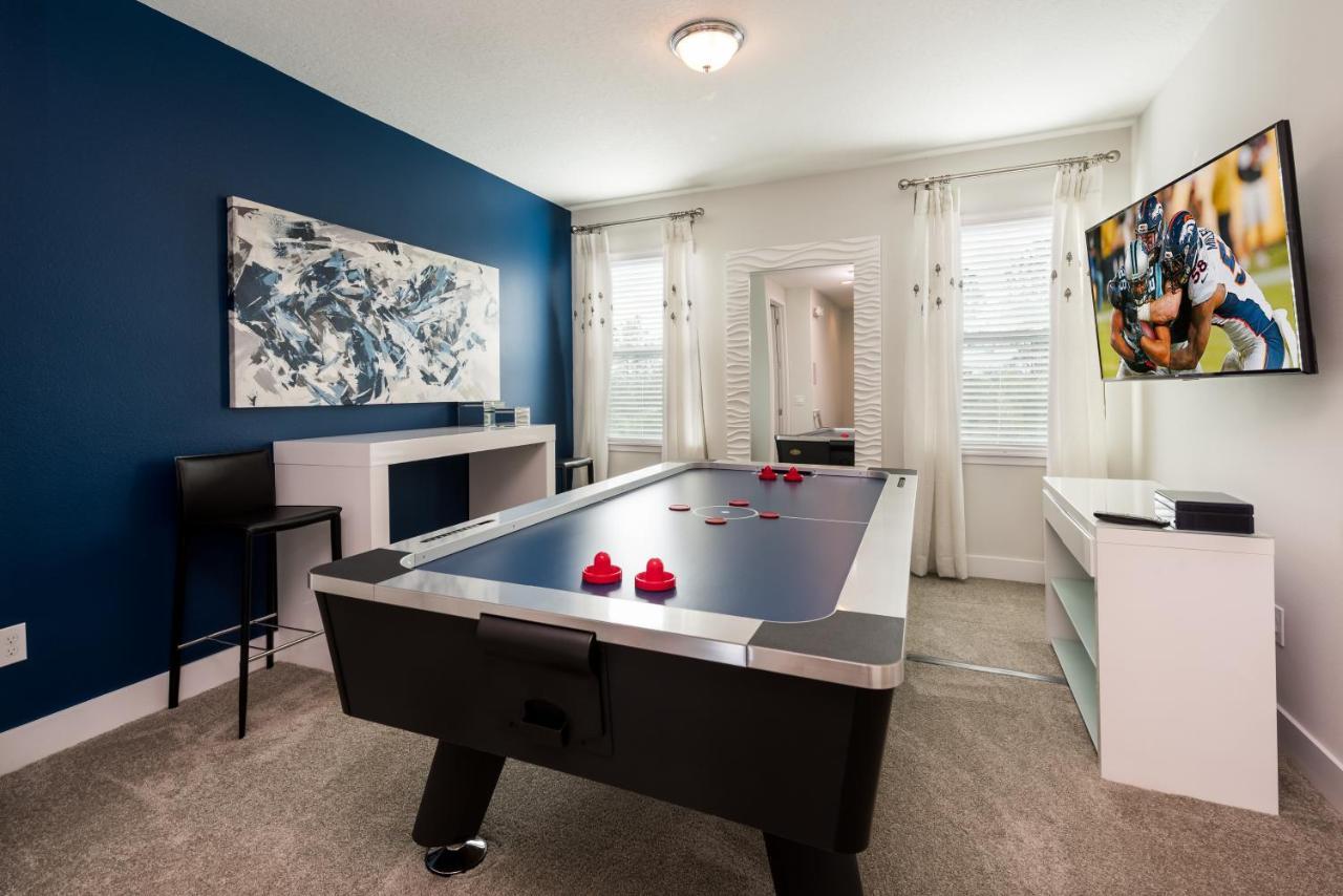 Chic Home With Private Pool Near Disney World By Rentyl - 7706F Orlando Extérieur photo