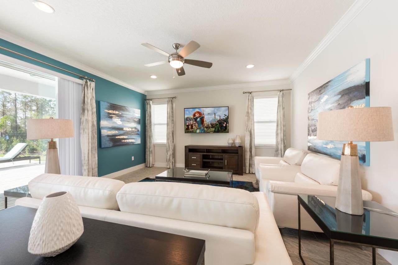 Chic Home With Private Pool Near Disney World By Rentyl - 7706F Orlando Extérieur photo