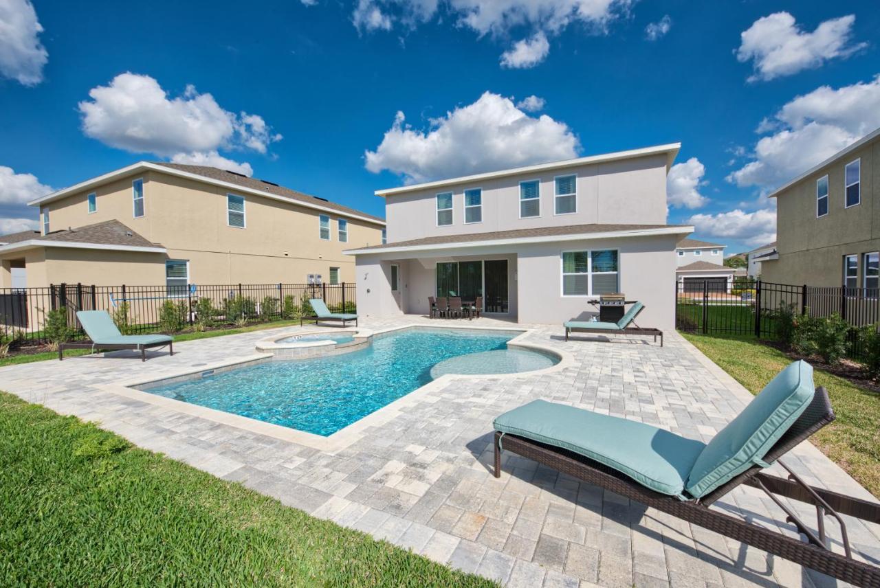 Chic Home With Private Pool Near Disney World By Rentyl - 7706F Orlando Extérieur photo